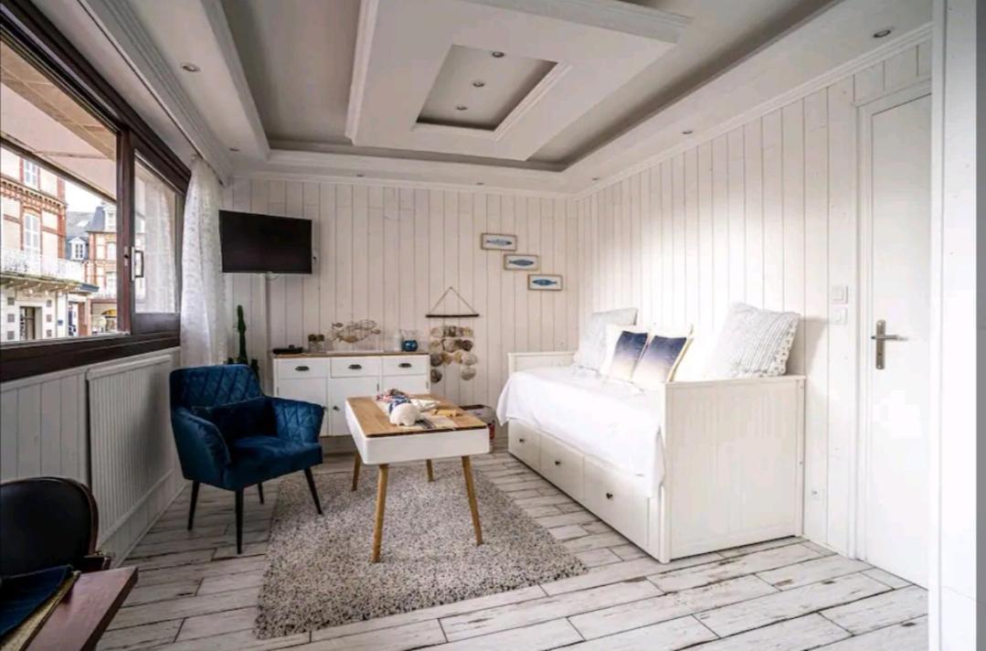 Deauville : Magnifique Studio En Face Du Casino ! Zewnętrze zdjęcie